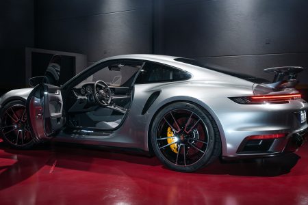 Porsche 911 Turbo S Full CGI